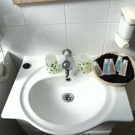 Aribau Guest house