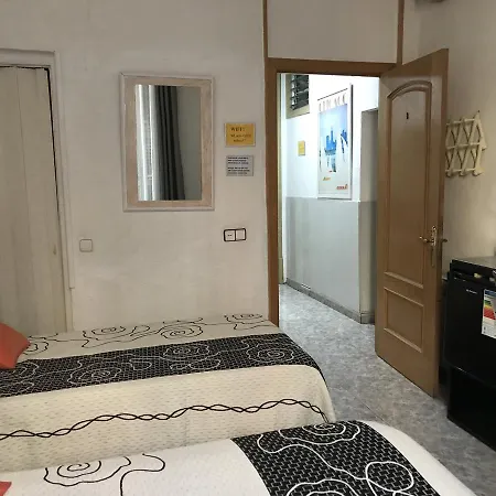 Aribau Guest house *