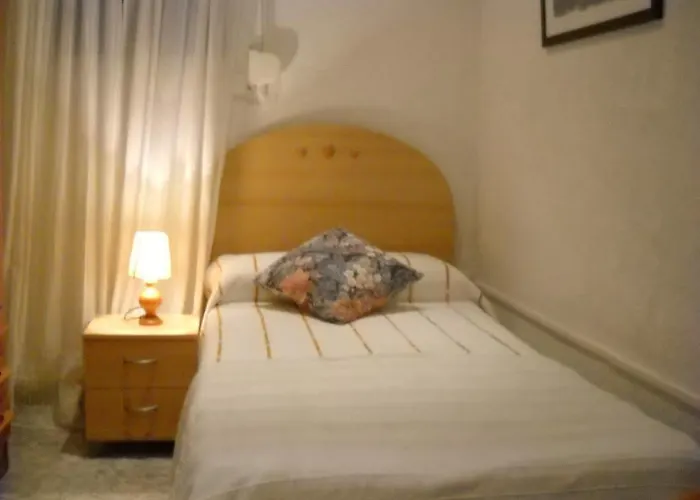 Aribau Πανσιόν *